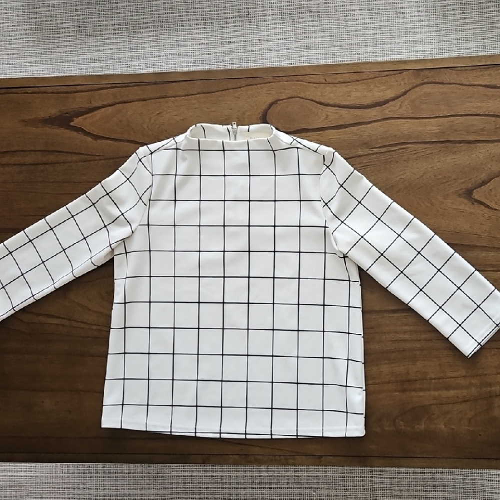 MELLODAY White 3/4-Sleeve Blouse with Black Windowpane Grid